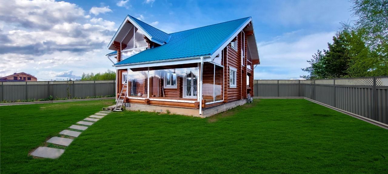 Мягкие окна на веранде загородного дома в Думиничах